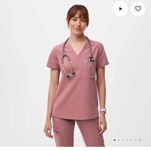 Mauve Figs  scrub set